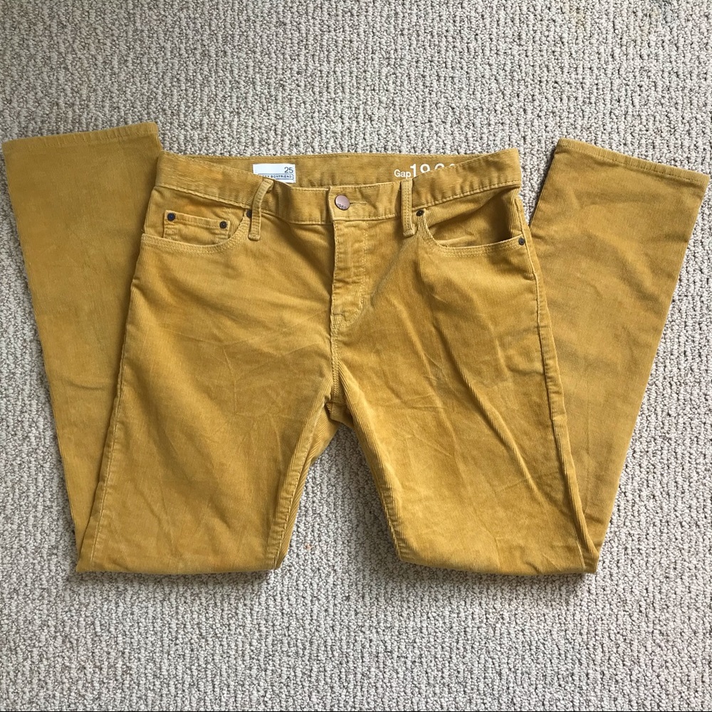 GAP 1969– 25” Mustard Corduroy Boyfriend Jeans